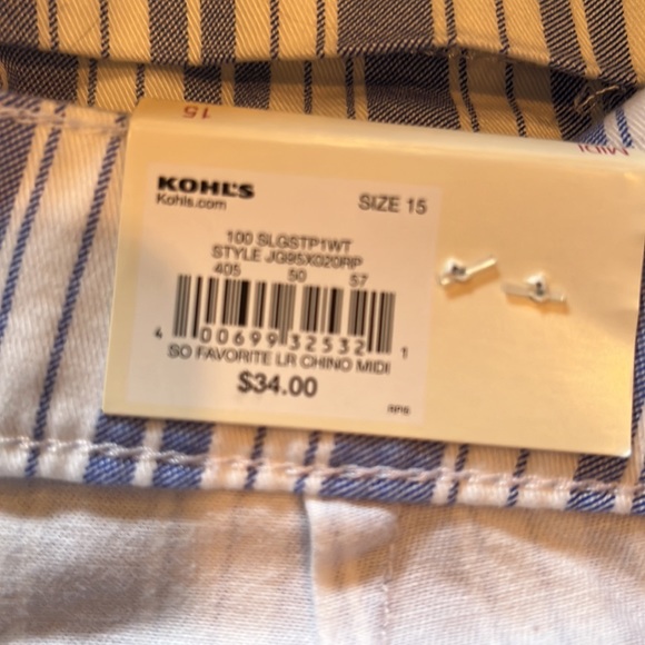 NWT Blue & White Striped Shorts - Picture 3 of 5